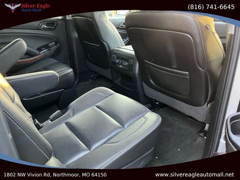 Used 2016 Chevrolet Suburban LTZ image 6