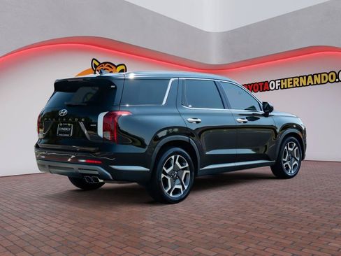 Used 2024 Hyundai Palisade SEL w/ Premium Package AWD/4WD image 5