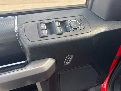 Used 2019 Ford F150 XLT w/ Equipment Group 302A Luxury AWD/4WD image 19