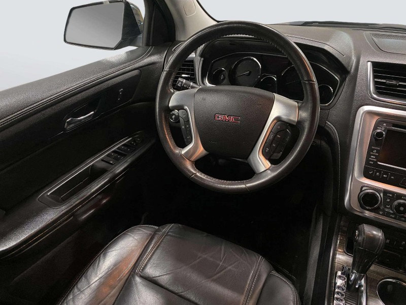 Used 2016 GMC Acadia SLT AWD/4WD image 25
