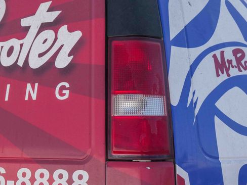 Used 2017 Chevrolet Express 3500 RWD image 10