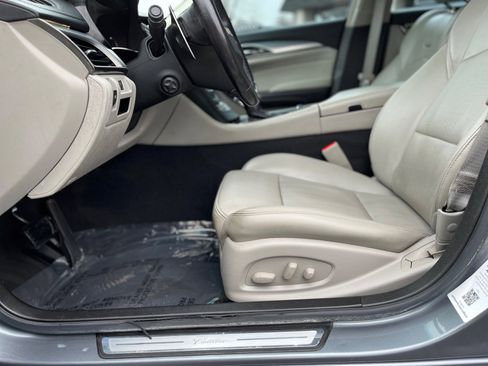 Used 2018 Cadillac CTS Luxury image 14