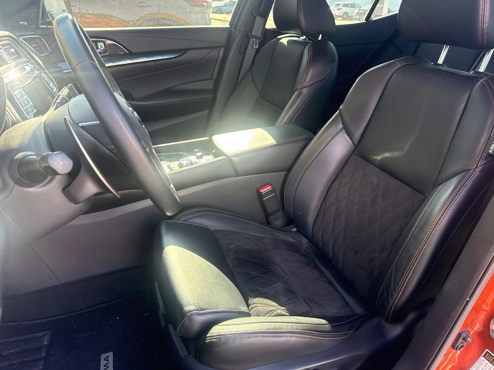 Certified 2022 Nissan Maxima SR w/ Sport Mat Group FWD image 10