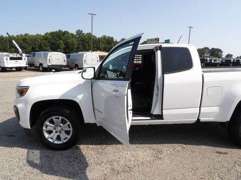 Used 2022 Chevrolet Colorado LT w/ Fleet Safety Package RWD image 13