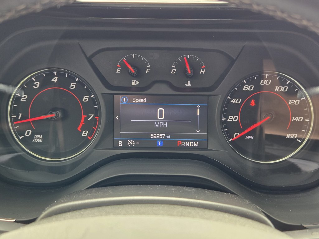 Used 2022 Chevrolet Camaro LT w/ Technology Package RWD image 16