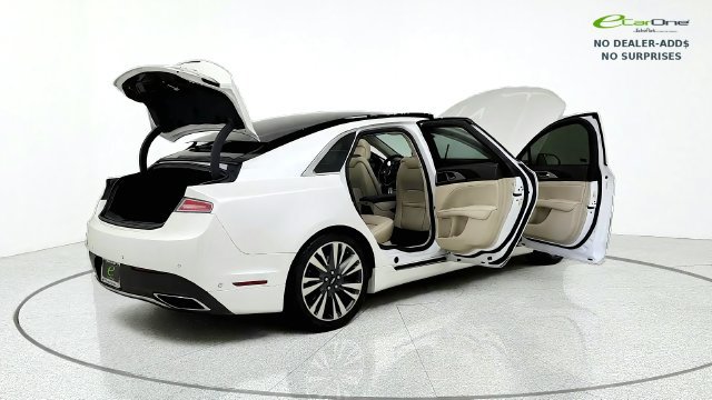 Used 2018 Lincoln MKZ Reserve w/ Technology Package FWD image 19