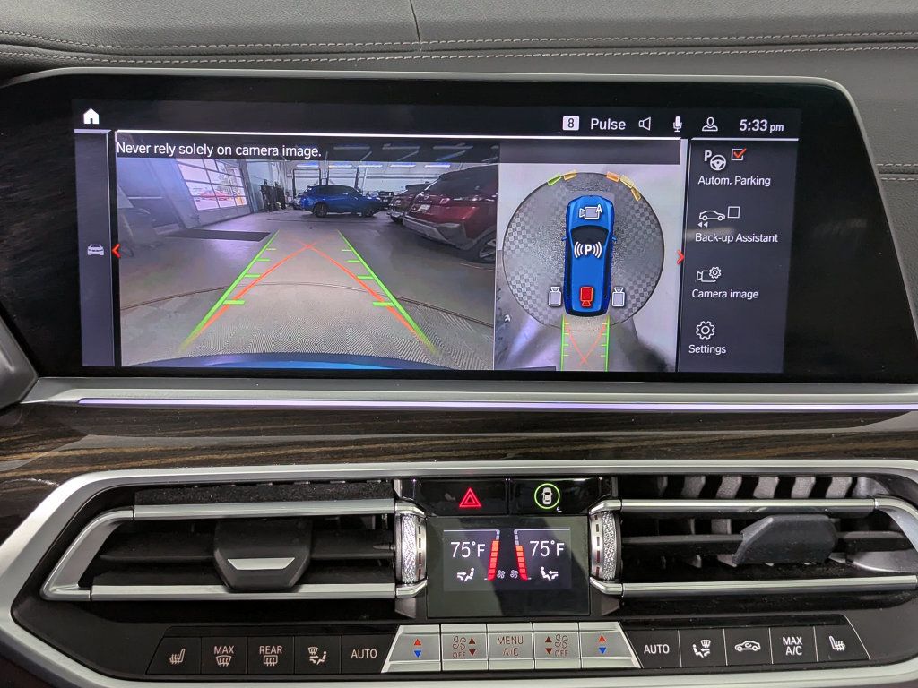 Used 2021 BMW X7 xDrive40i w/ Premium Package AWD/4WD image 22