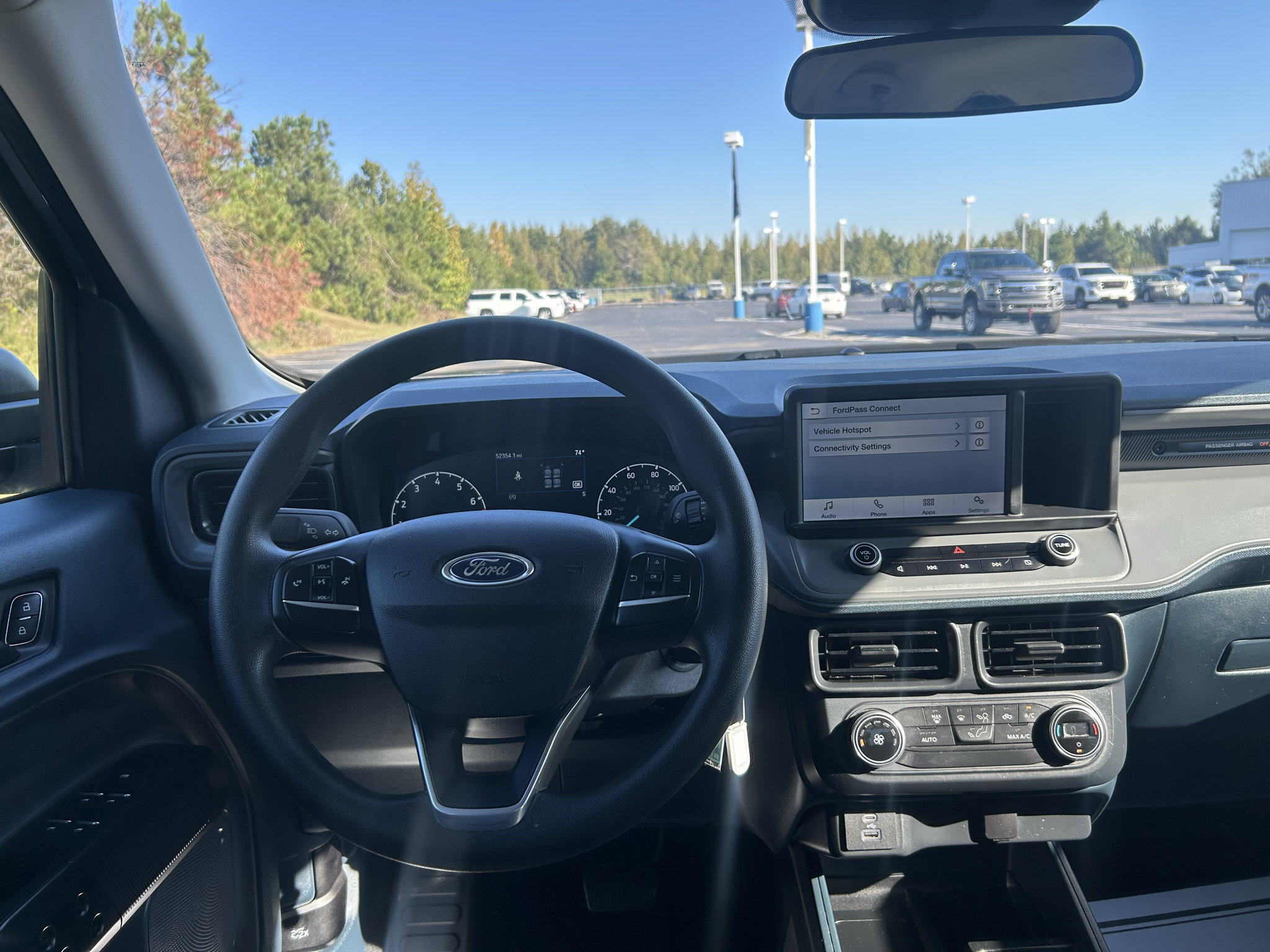 Used 2022 Ford Maverick XL FWD image 13