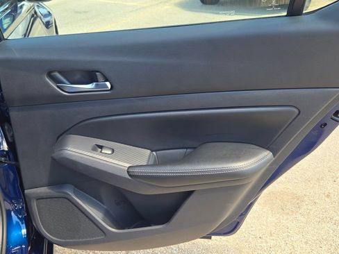 Used 2020 Nissan Altima 2.5 S FWD image 8
