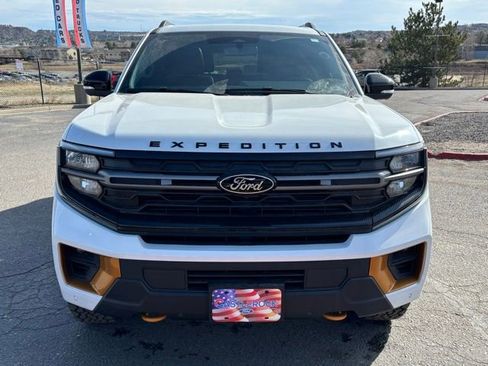 New 2026 Ford Expedition Tremor image 8