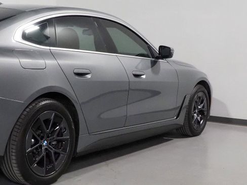 Used 2025 BMW i4 eDrive40 image 60