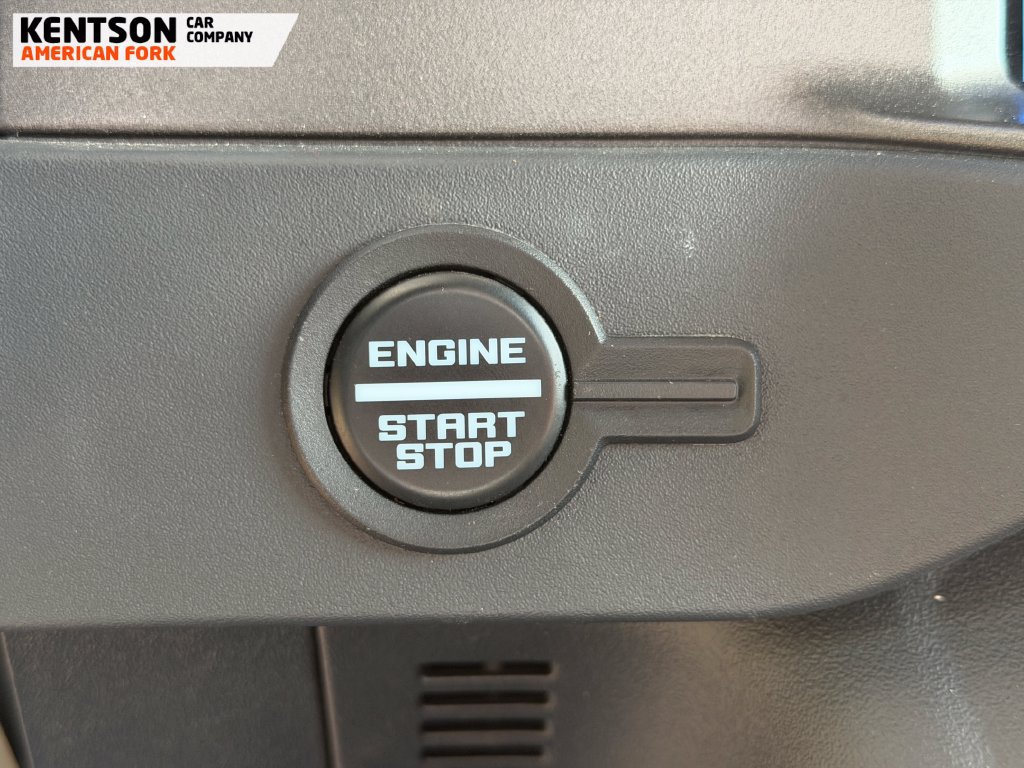 Used 2025 Ford Bronco Badlands AWD/4WD image 17