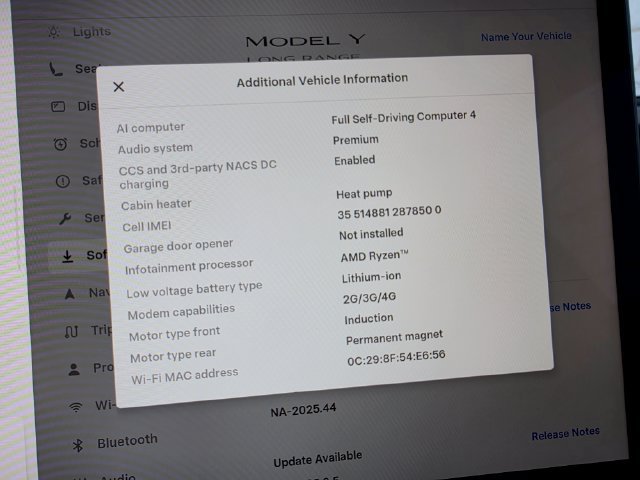 Used 2025 Tesla Model Y Long Range AWD/4WD image 53
