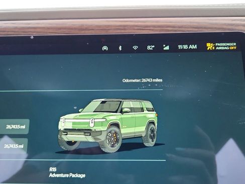 Used 2023 Rivian R1S Adventure image 28
