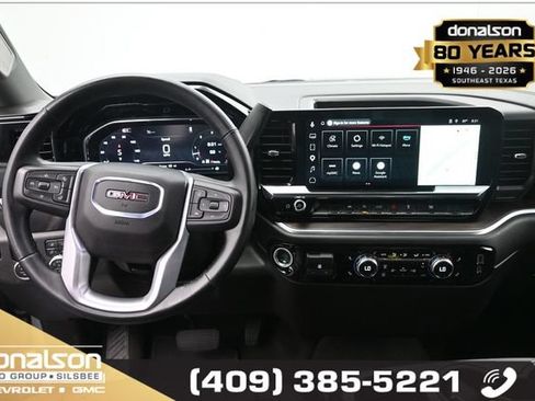 Used 2025 GMC Sierra 1500 SLT AWD/4WD image 12