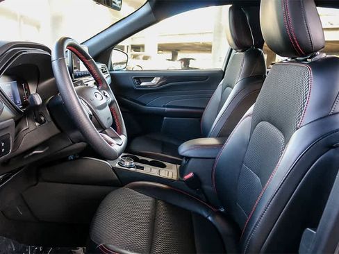 Used 2024 Ford Escape ST-Line w/ Cold Weather Package image 18