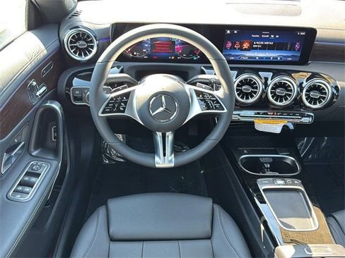 New 2026 Mercedes-Benz CLA 250 4MATIC image 11