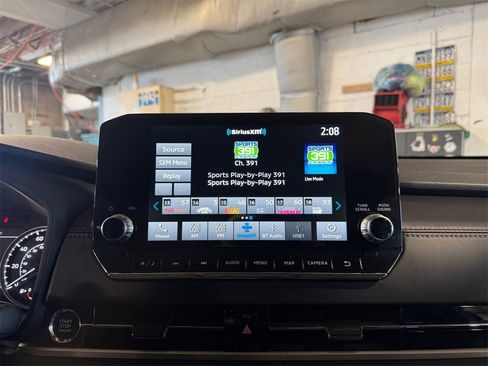 Used 2022 Mitsubishi Outlander SEL image 17