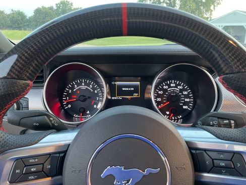 Used 2020 Ford Mustang GT RWD image 37