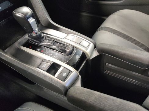 Used 2021 Honda Civic EX image 26