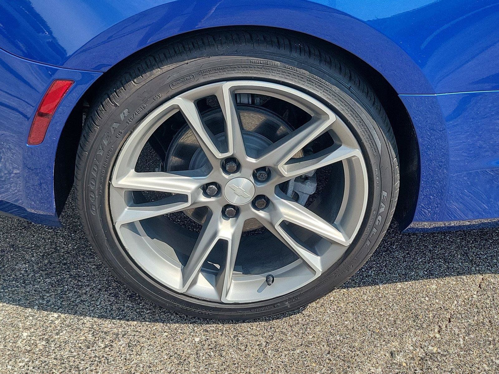 Used 2023 Chevrolet Camaro LT w/ RS Package RWD image 6