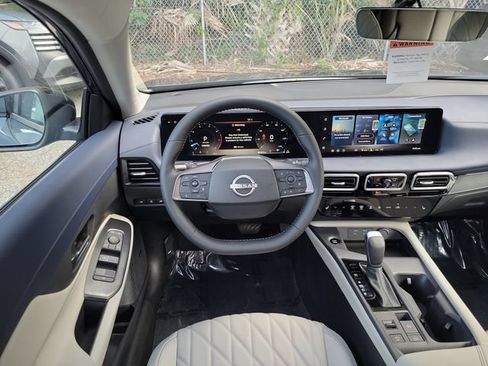 New 2026 Nissan Sentra SL w/ Floor Mat Package FWD image 9