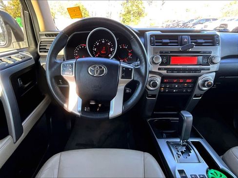 Used 2010 Toyota 4Runner SR5 image 11