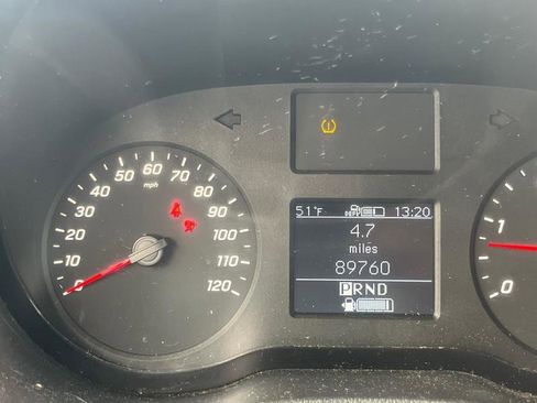 Used 2019 Mercedes-Benz Sprinter 170 image 16