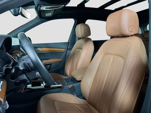 Used 2022 Audi Q5 2.0T Premium image 22