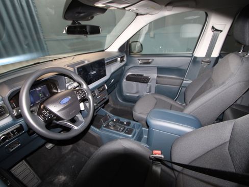 New 2026 Ford Maverick XL AWD/4WD image 2