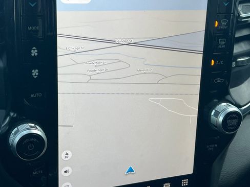 Used 2023 RAM 3500 Laramie w/ Night Edition image 19