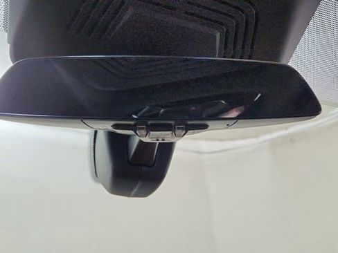 Used 2024 BMW iX xDrive50 w/ Premium Package AWD/4WD image 48