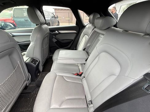 Used 2018 Audi Q3 2.0T Premium image 10