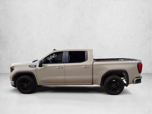 Used 2022 GMC Sierra 1500 Elevation AWD/4WD image 2