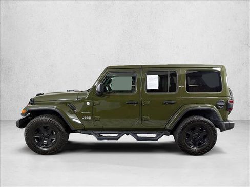 Used 2024 Jeep Wrangler Unlimited Sahara AWD/4WD image 6