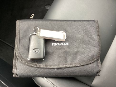 Used 2025 MAZDA CX-30 AWD 2.5 S w/ Preferred Package image 21