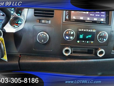 Used 2007 Chevrolet Silverado 2500 LT w/ 1LT Convenience Package AWD/4WD image 26