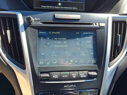 Used 2020 Acura TLX image 17