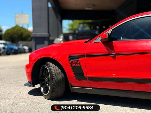 Used 2012 Ford Mustang Boss 302 w/ Boss 302 Accessory Pkg image 4