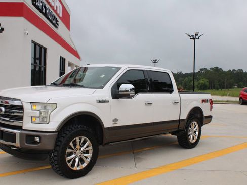 Used 2016 Ford F150 King Ranch w/ Equipment Group 601A Luxury AWD/4WD image 7