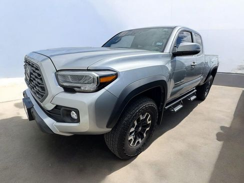 Used 2023 Toyota Tacoma TRD Off-Road image 16