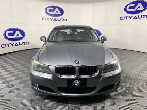 Used 2009 BMW 328i xDrive Sedan AWD/4WD image 9