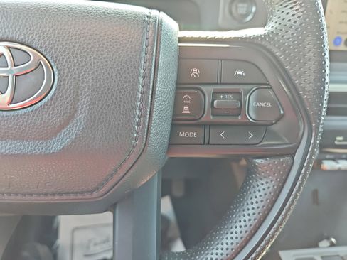 Used 2024 Toyota Tacoma SR AWD/4WD image 19
