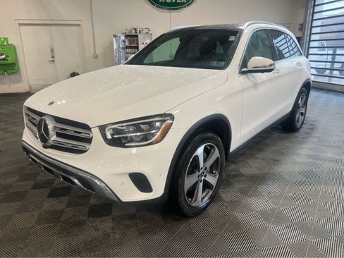 Used 2022 Mercedes-Benz GLC 300 GLC 300 image 2