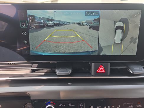 New 2026 Kia Carnival SX image 26