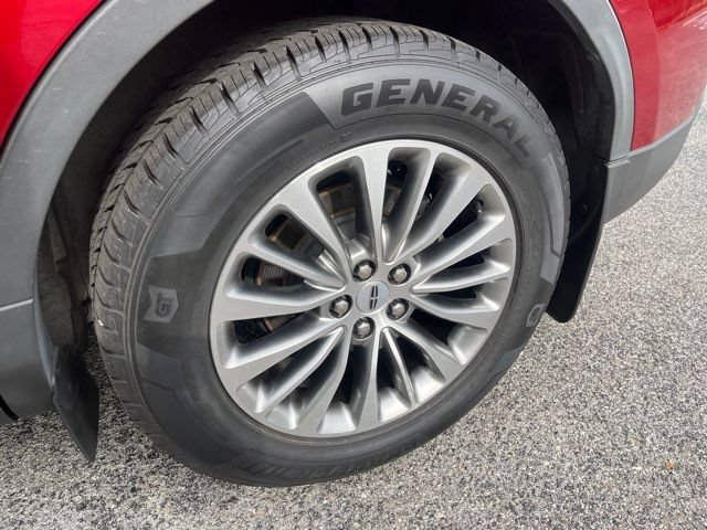 Used 2016 Lincoln MKX Select w/ Climate Package AWD/4WD image 8