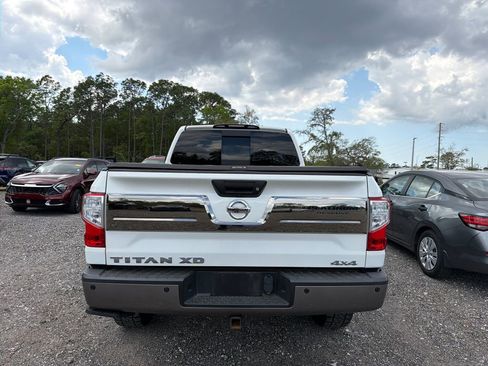 Used 2019 Nissan Titan Platinum Reserve w/ Platinum Utility Package image 7
