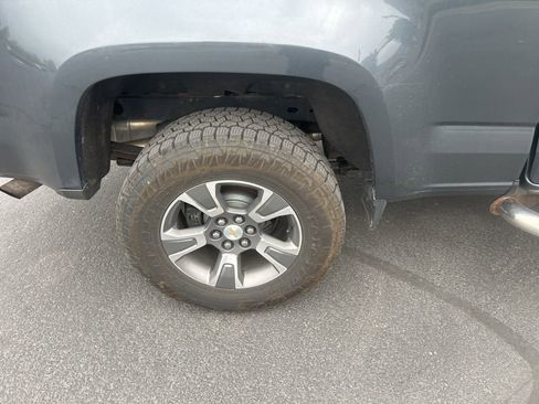 Used 2015 Chevrolet Colorado Z71 image 13