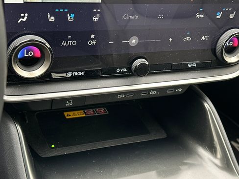 Certified 2024 Lexus RZ 300e Premium w/ Accessory Package (Z1) FWD image 19