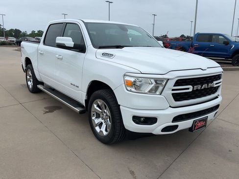 Used 2023 RAM 1500 Big Horn AWD/4WD image 3